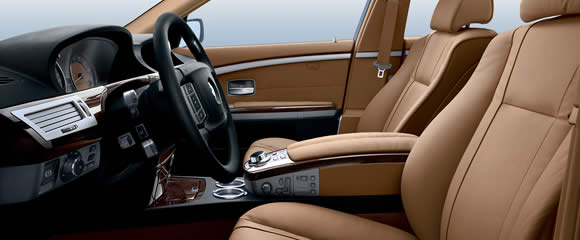 2008 BMW 750i Sedan Interior